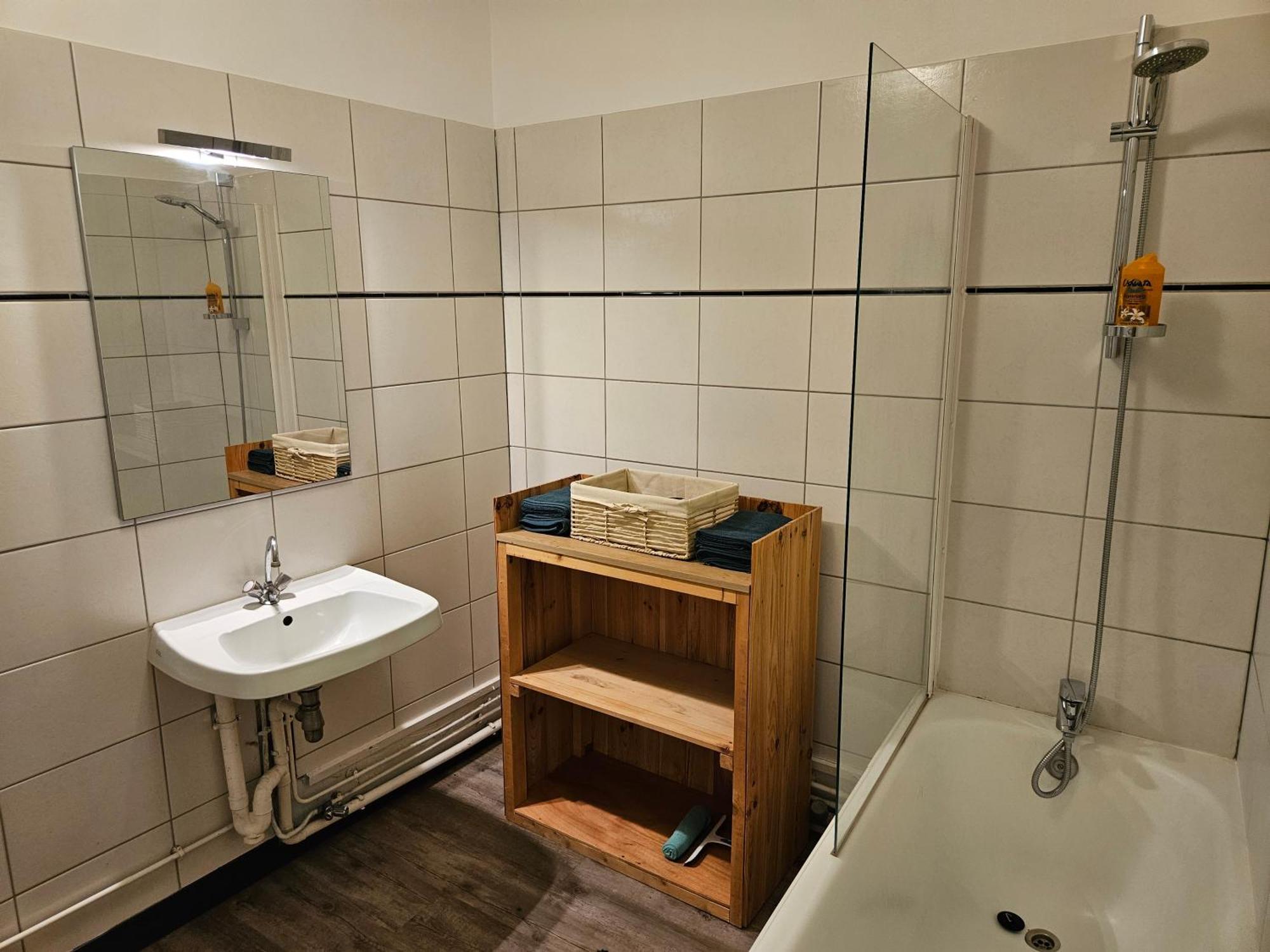 Appartement Le Jardin Imaginaire Champagnole Exterior foto