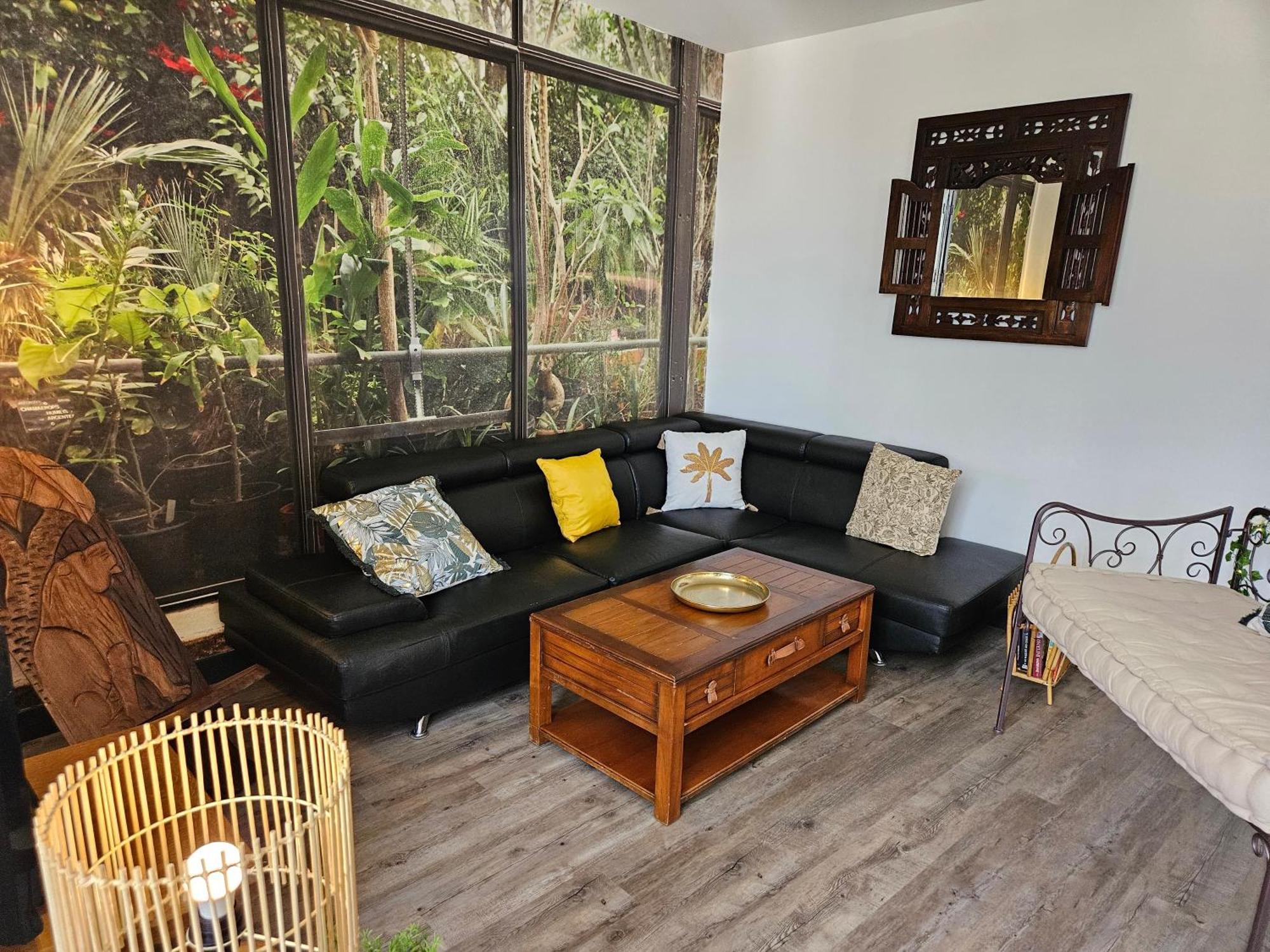 Appartement Le Jardin Imaginaire Champagnole Exterior foto